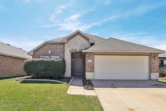 5717 Talons Crest Cir, Fort Worth, TX 76179