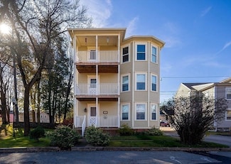5 Bowlen Ave Unit 1, Southbridge, MA 01550