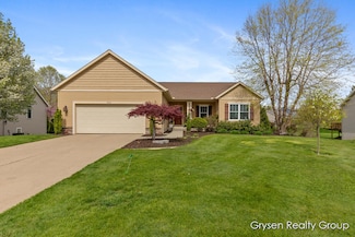 7513 Medinah Dr, Hudsonville, MI 49426