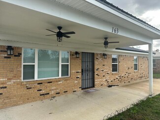 163 Armstrong St, Earle, AR 72331