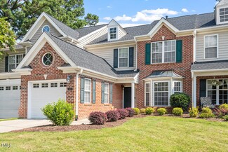 10113 Mizner Ln, Raleigh, NC 27617