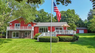26509 Nubour Rd, Dowagiac, MI 49047