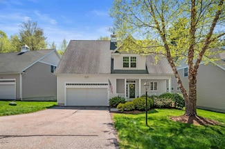 48 Tansy Ave, Stratham, NH 03885