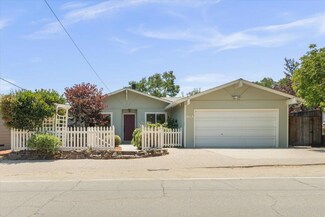 115 Hames Rd, Watsonville, CA 95076