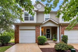 407 Montclair Tower Dr, Saint Charles, MO 63303