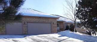 675 Grand Meadow Ln, McHenry, IL 60051