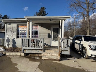 78 W Walton Blvd, Pontiac, MI 48340