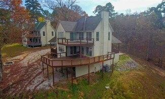 9 Marina Point Cir, Iuka, MS 38852