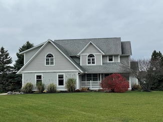 10619 Shelby Freyburg Rd, Wapakoneta, OH 45895