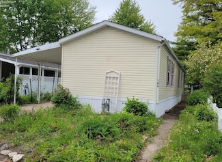 164 Morningside Dr, Port Clinton, OH 43452