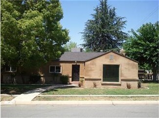 2616 Lomita Verde Dr, Bakersfield, CA 93305