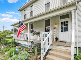 114 S Conde St, Tipton, IN 46072