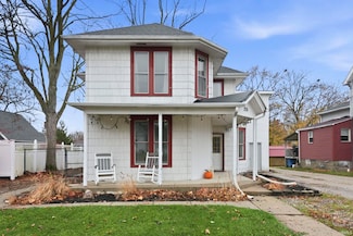 206 S Walnut St, Columbia City, IN 46725