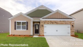 78 Wheatfield Rd, Fletcher, NC 28732