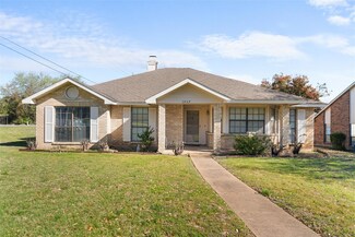 1057 Opal Dr, Desoto, TX 75115