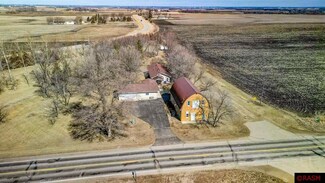 43021 160th St, Waseca, MN 56093