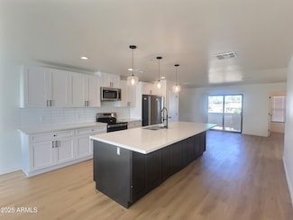 2502 E Paradise Ln Unit 4, Phoenix, AZ 85032