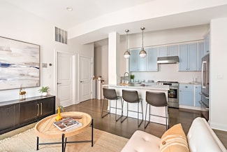 18 Chelsea St Unit 3, Boston, MA 02128
