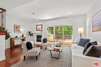 15206 Burbank Blvd Unit 108, Sherman Oaks, CA 91411