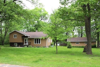 409 Wright St, Palisade, MN 56469