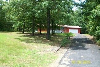 550 Budd Creek Rd, Greers Ferry, AR 72067