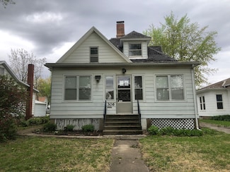 306 E Oak St, Fairbury, IL 61739