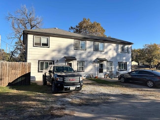 4702 W Murdock St, Wichita, KS 67212