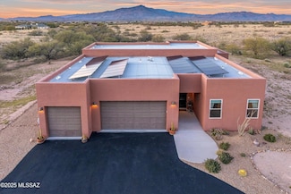 1331 S Cattlemans Loop, Benson, AZ 85602