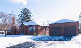 455 Blackhawk Rd, Beaver Falls, PA 15010