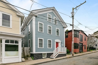 30 Prospect Hill St Unit 2, Newport, RI 02840