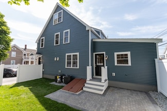 14 Cuba St Unit 14, Watertown, MA 02472