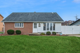 7101 Stanford Dr, Bridgeview, IL 60455