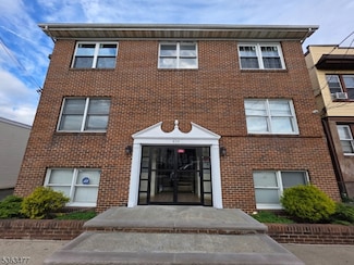 634 S Broad St Unit C2, Elizabeth, NJ 07202