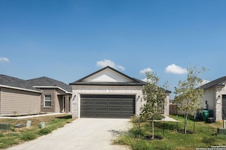 3435 Old Almonte Dr, San Antonio, TX 78224