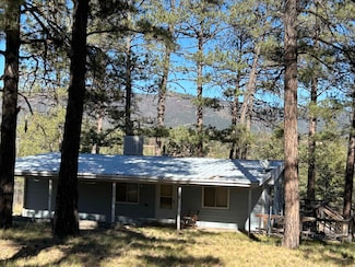 19 Wilson Ct, Cloudcroft, NM 88350