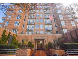 1132 SW 19th Ave Unit 912, Portland, OR 97205
