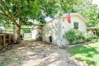 145 Birch St, Maxwell, TX 78656