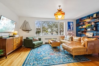 5423 Jfk Blvd E, West New York, NJ 07093