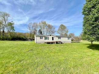 8065 State Route 146 E, Grantsburg, IL 62943