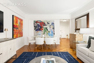 860 5th Ave Unit 5L, New York, NY 10065