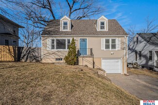 6760 Wirt St, Omaha, NE 68104