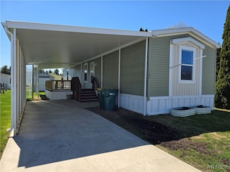 182 Quarry Hill Estates, Akron, NY 14001