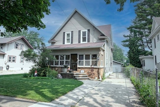 914 W 4th St, Appleton, WI 54914