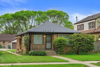 5107 N 24th St, Milwaukee, WI 53209