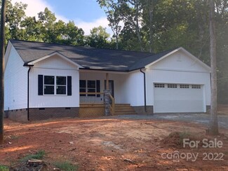 152 Fiddlers Ghost Ln, Mount Gilead, NC 27306