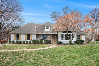 10122 Hemlock Dr, Overland Park, KS 66212