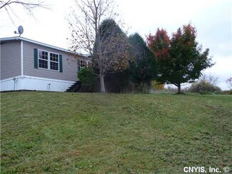 8415 Weedsport Sennett Rd, Weedsport, NY 13166