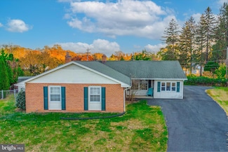 2601 Skylark Rd, Wilmington, DE 19808
