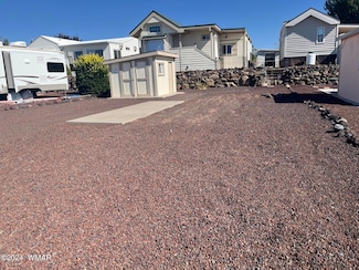 8228 Navajo Cir, Show Low, AZ 85901