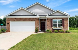 192 Culloden Dr, Mocksville, NC 27028